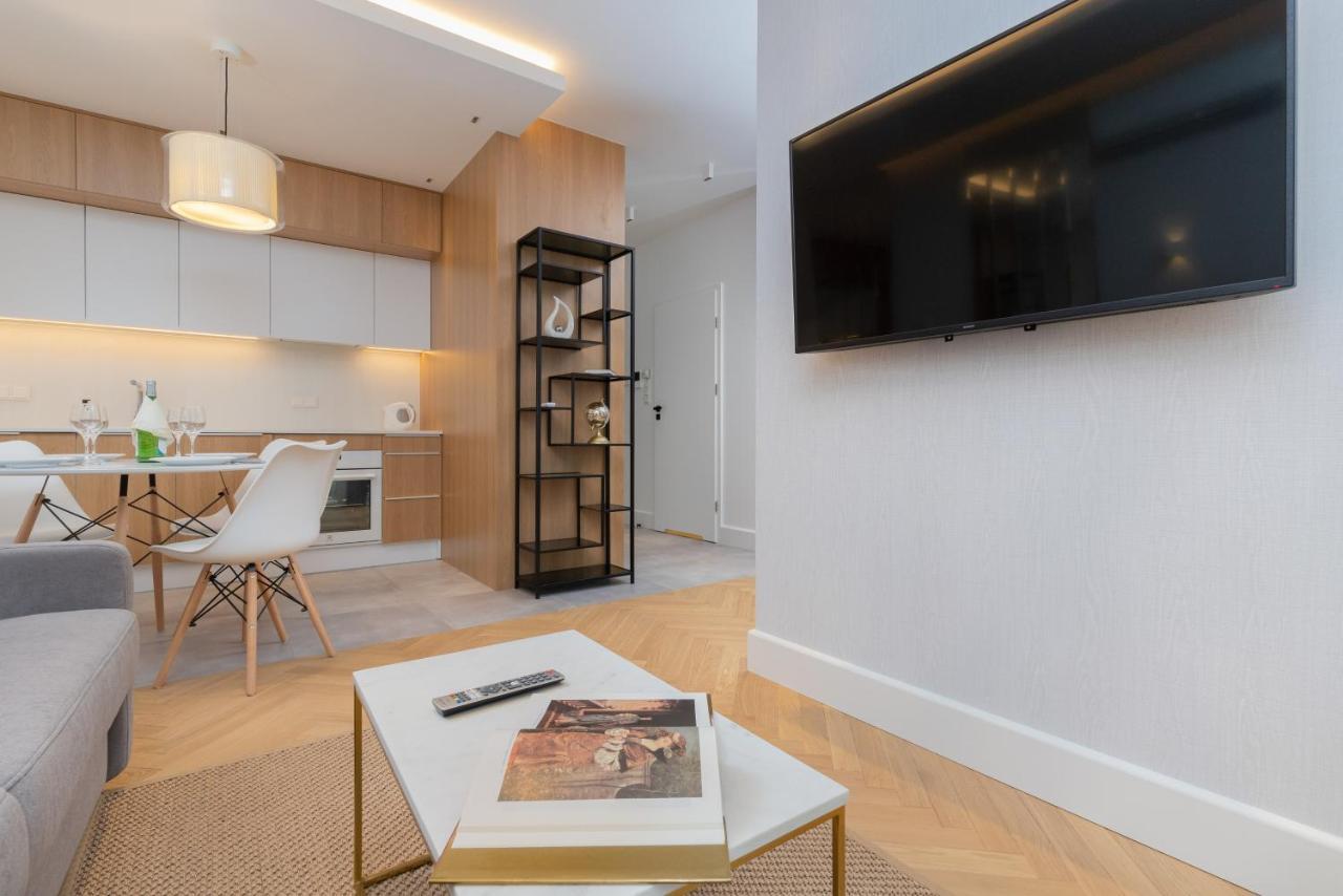 Mennica - Center By Renters Hotel apartamentowy *