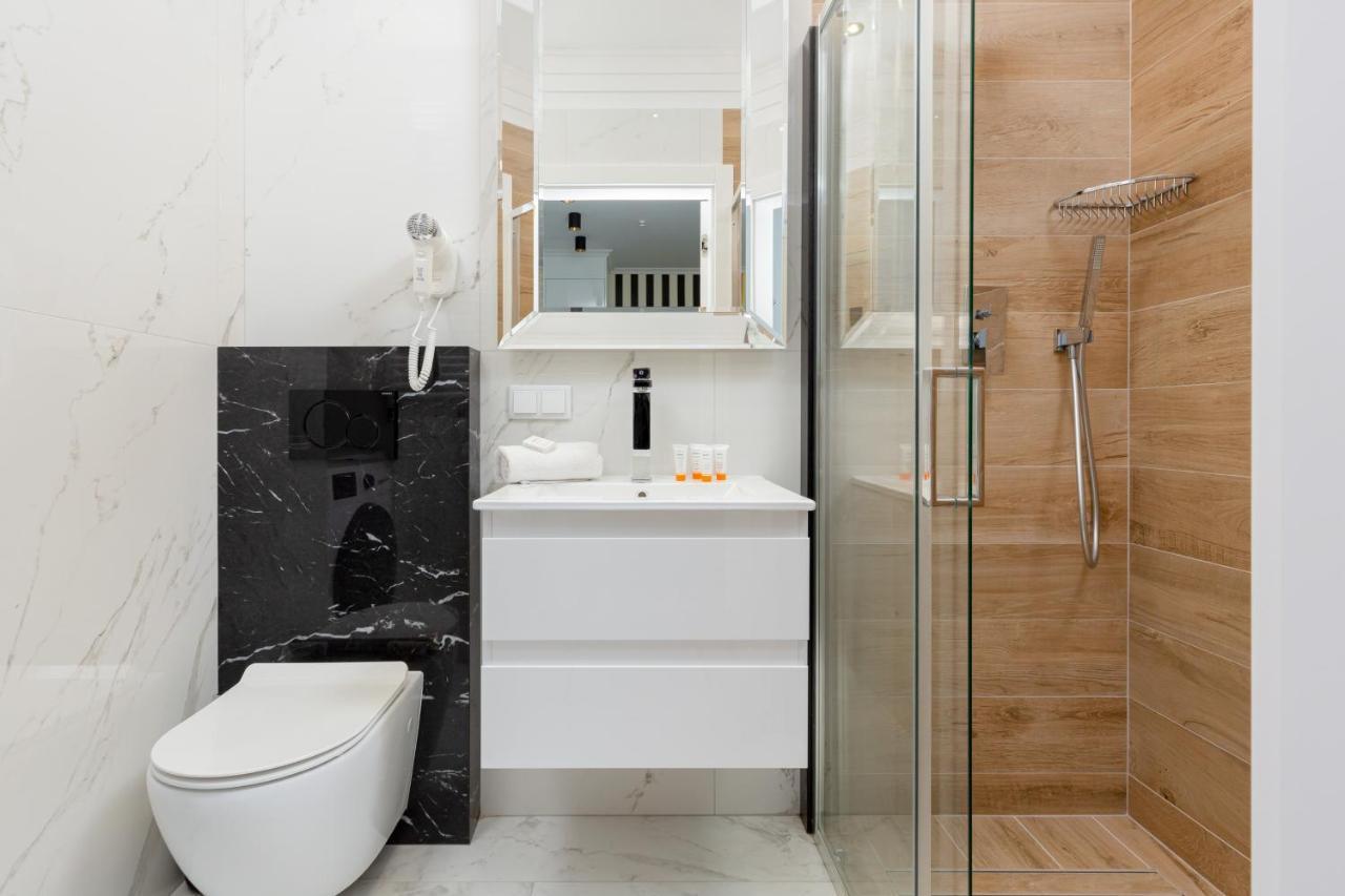 Mennica - Center By Renters Hotel apartamentowy Warszawa